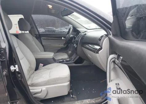 2011 Kia Sorento Lx из США, поврежденный, VIN 5XYKTCA10BG180702